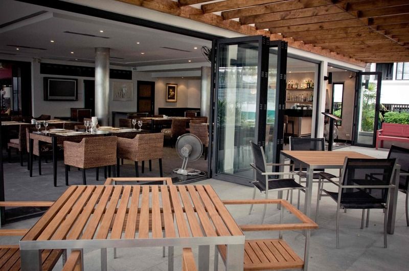 Avantika Boutique Hotel Patong Bagian luar foto