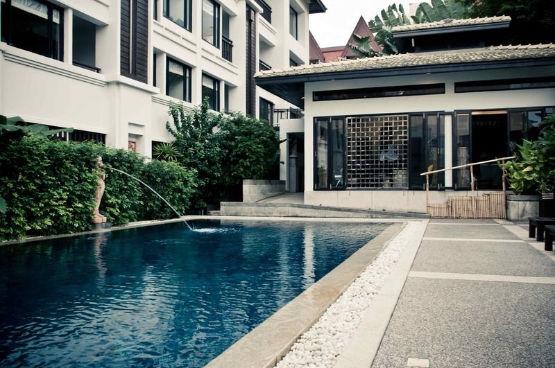 Avantika Boutique Hotel Patong Bagian luar foto
