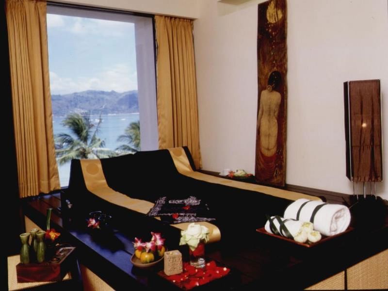 Avantika Boutique Hotel Patong Bagian luar foto