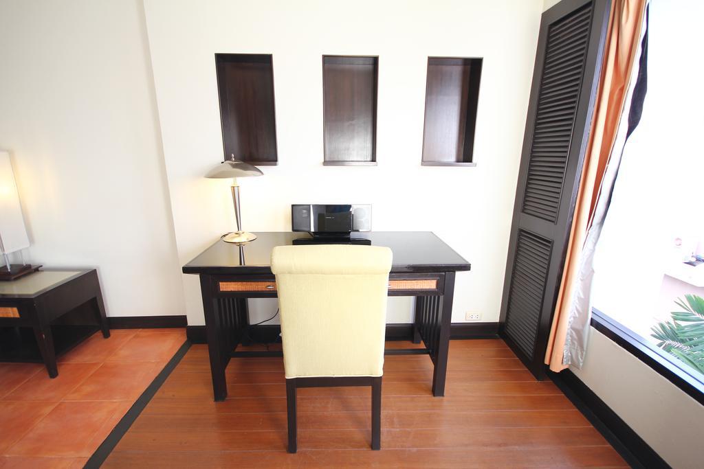 Avantika Boutique Hotel Patong Bagian luar foto