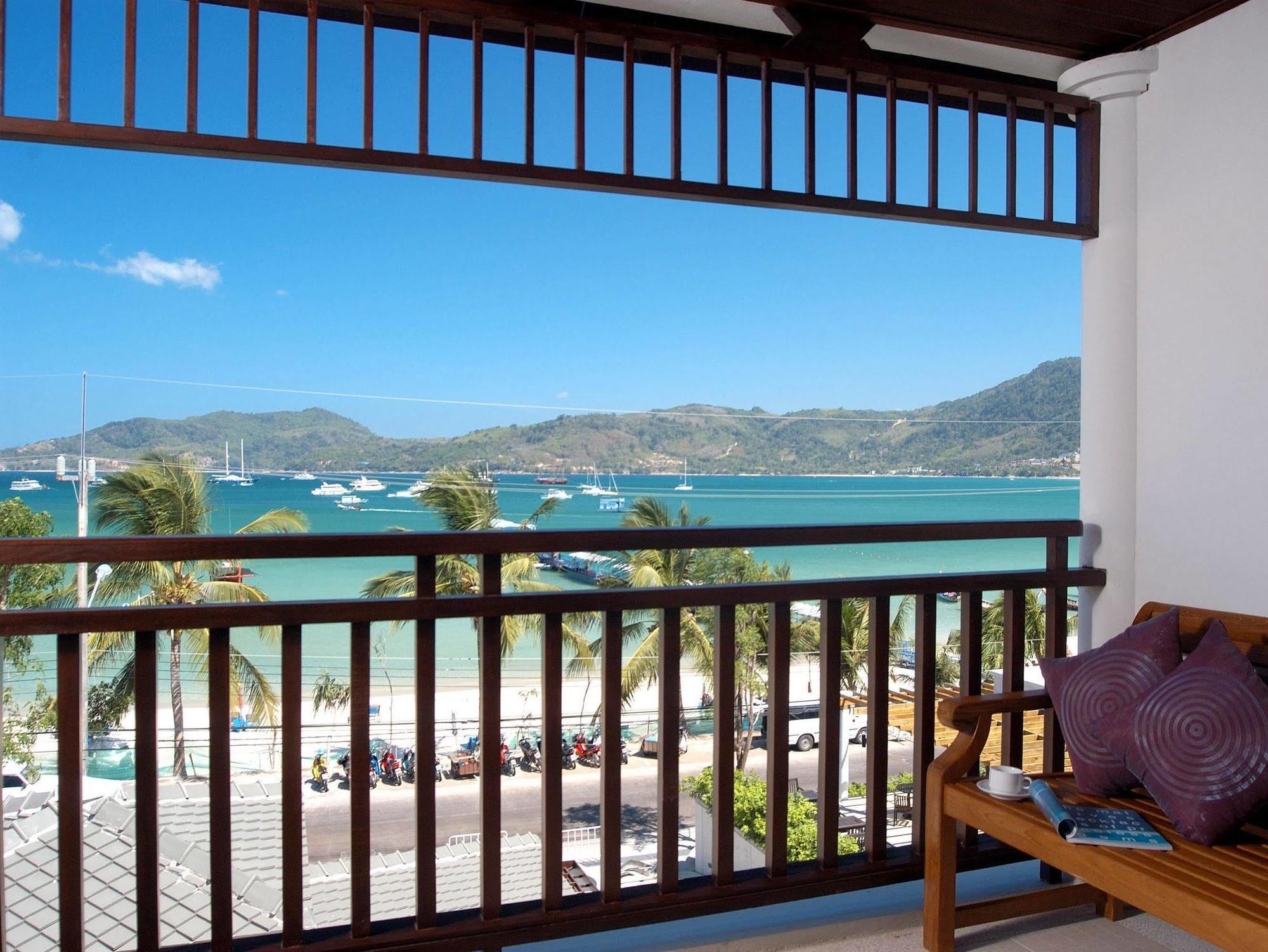 Avantika Boutique Hotel Patong Bagian luar foto